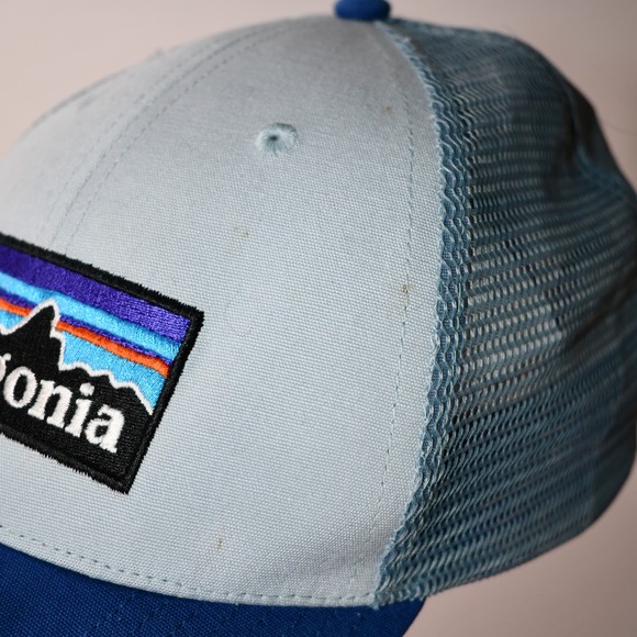 Patagonia Blue Logo Ridge LoPro Snapback Trucker Hat Netplus Recycled Fish Net - Picture 5 of 8
